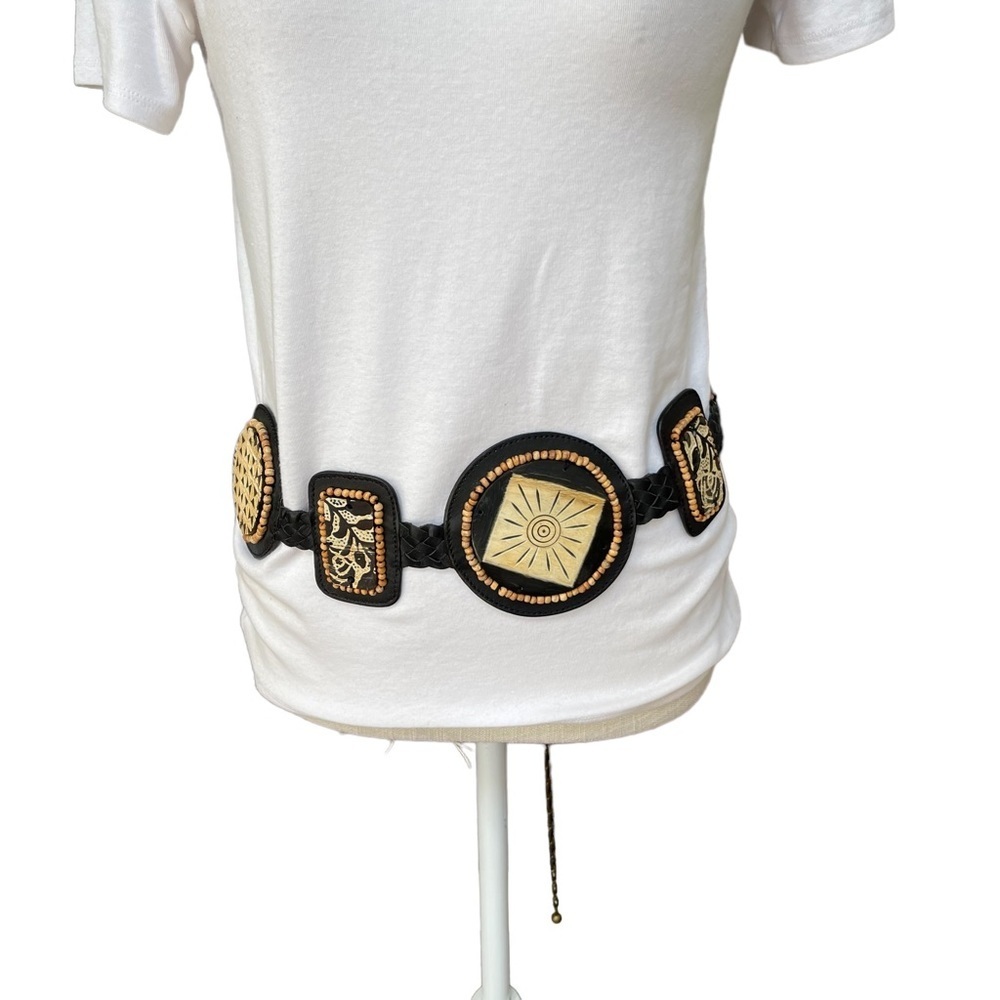 Chico's Boho Genuine Leather Medallion Chain Belt with‎ Embroidery Size: M/L